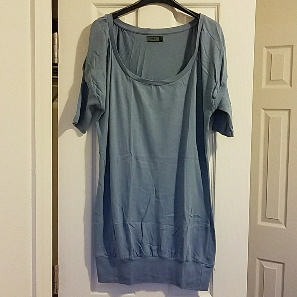 Dress / Long top 💙